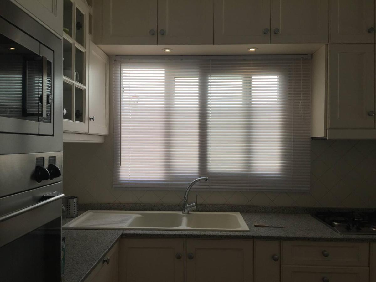 Marina Breeze Apartment ตอร์เรเวียคา ภายนอก รูปภาพ